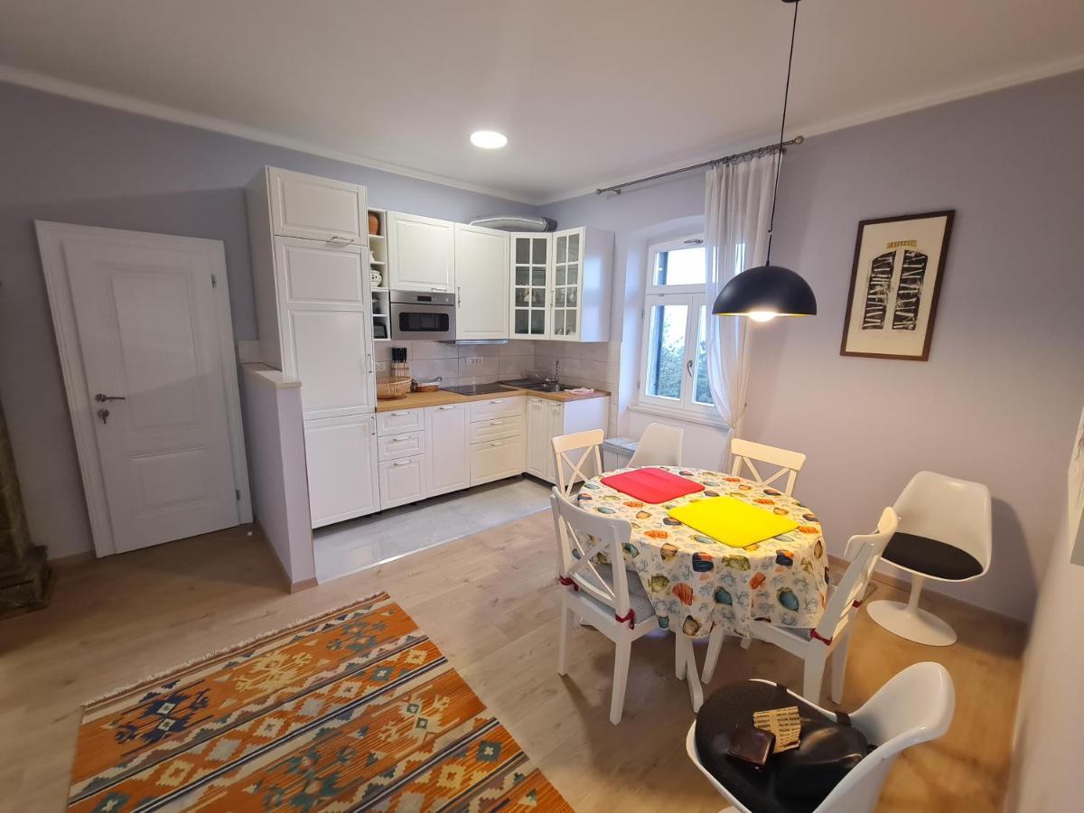 Villa Jure - Apartment Vlasta Lovran Buitenkant foto