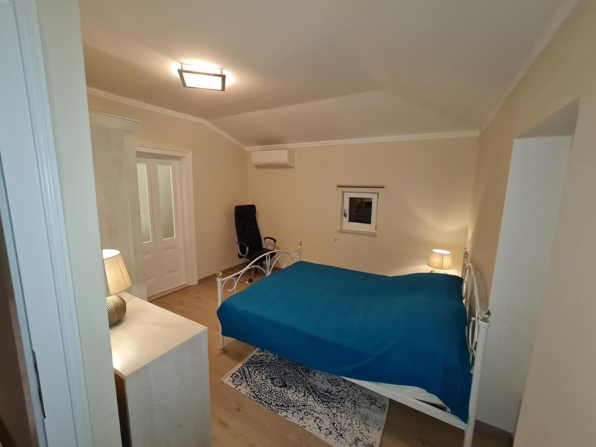 Villa Jure - Apartment Vlasta Lovran Buitenkant foto
